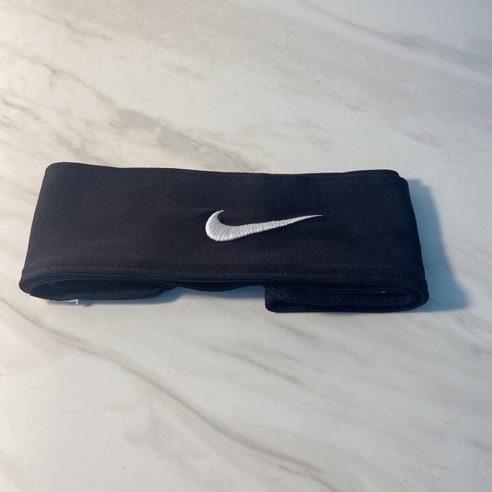 Nike wrap headband